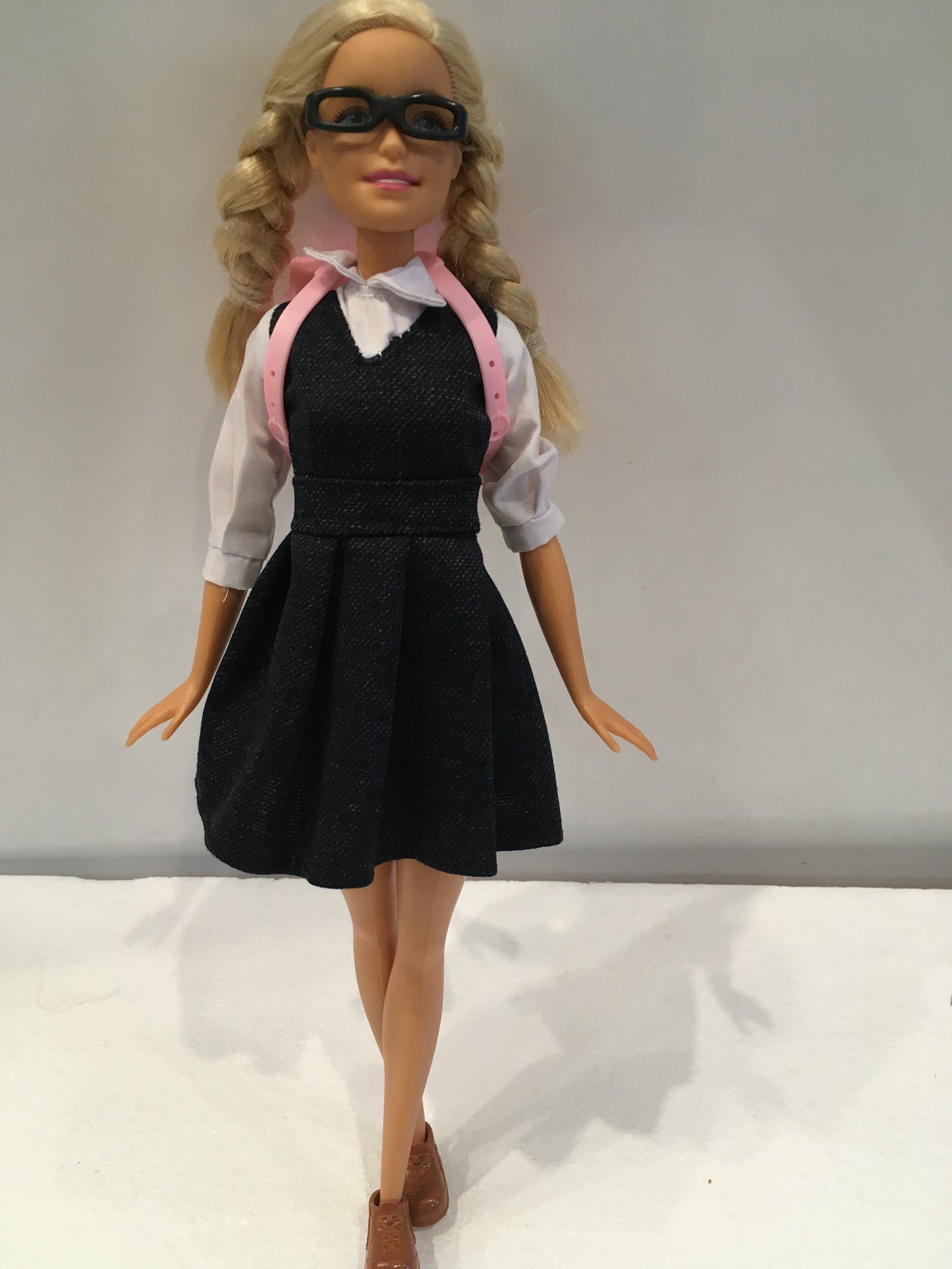 Barbie school online uniform